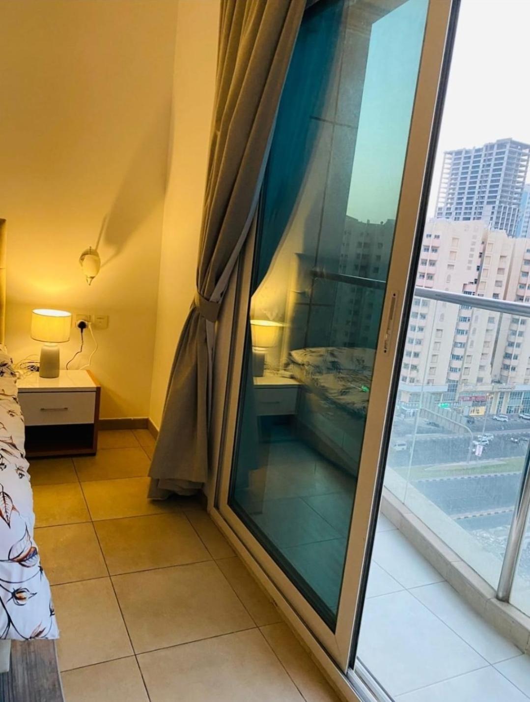 Lavish Private Rooms 沙迦 外观 照片